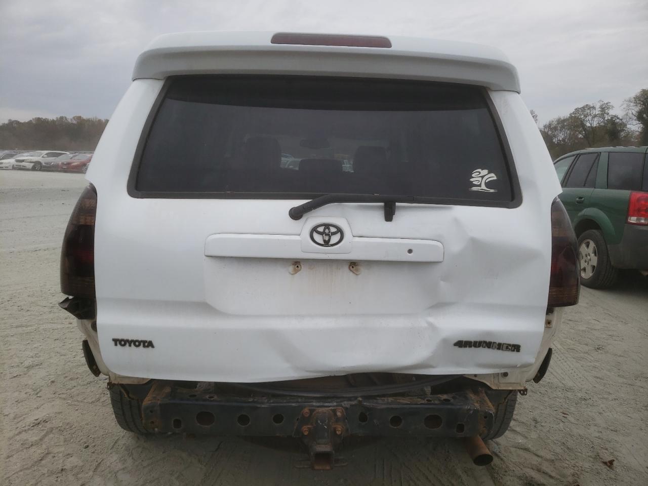 2005 Toyota 4Runner - Image 6