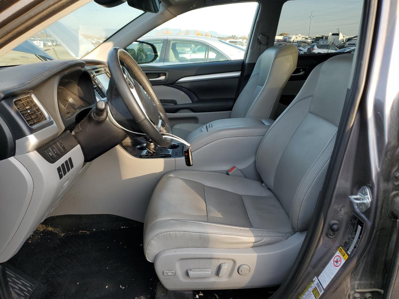2019 Toyota Highlander - Image 7