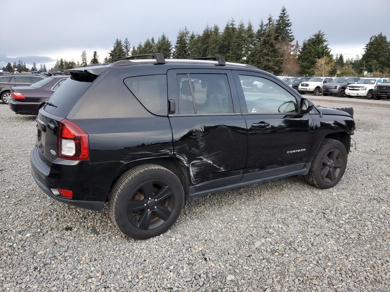 VIN 1C4NJDEB9FD291099 2015 JEEP COMPASS no.3