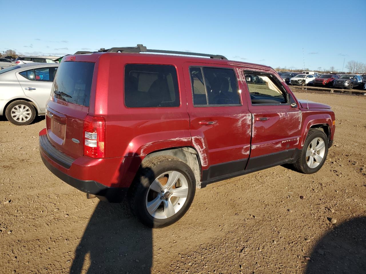 VIN 1C4NJPFA5ED721880 2014 JEEP PATRIOT no.3