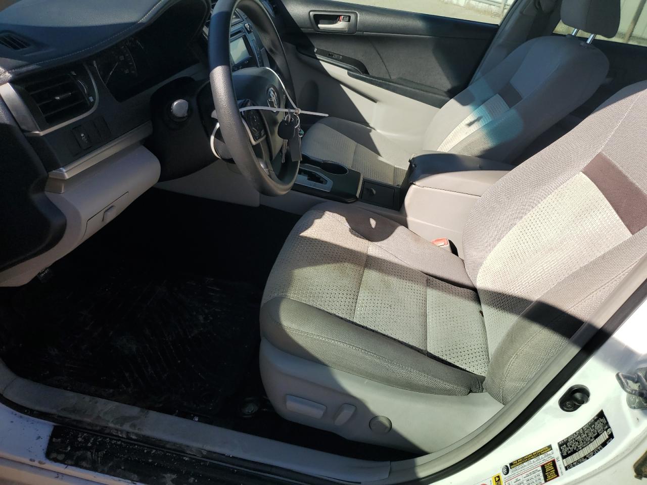 2012 Toyota Camry - Image 7