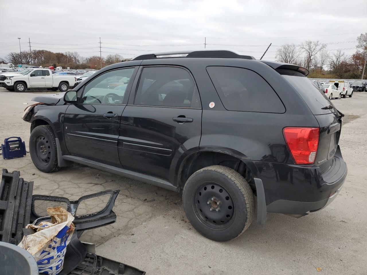 2008 Pontiac Torrent - Image 2