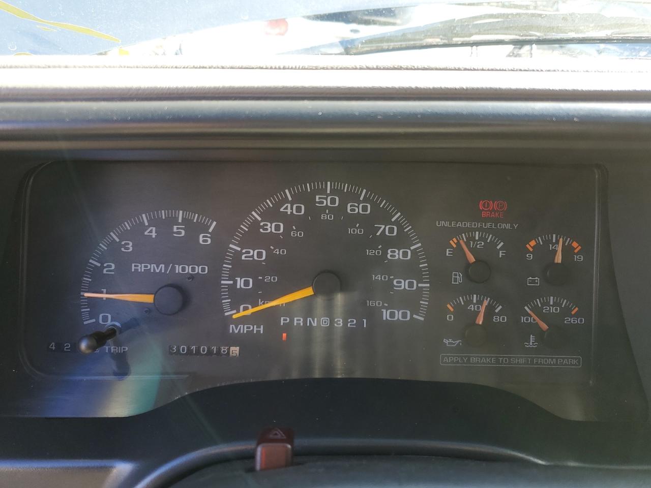 1999 Chevrolet Tahoe - Image 9