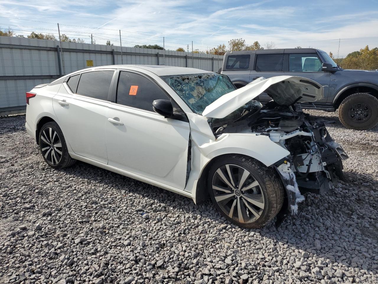 2021 Nissan Altima - Image 4