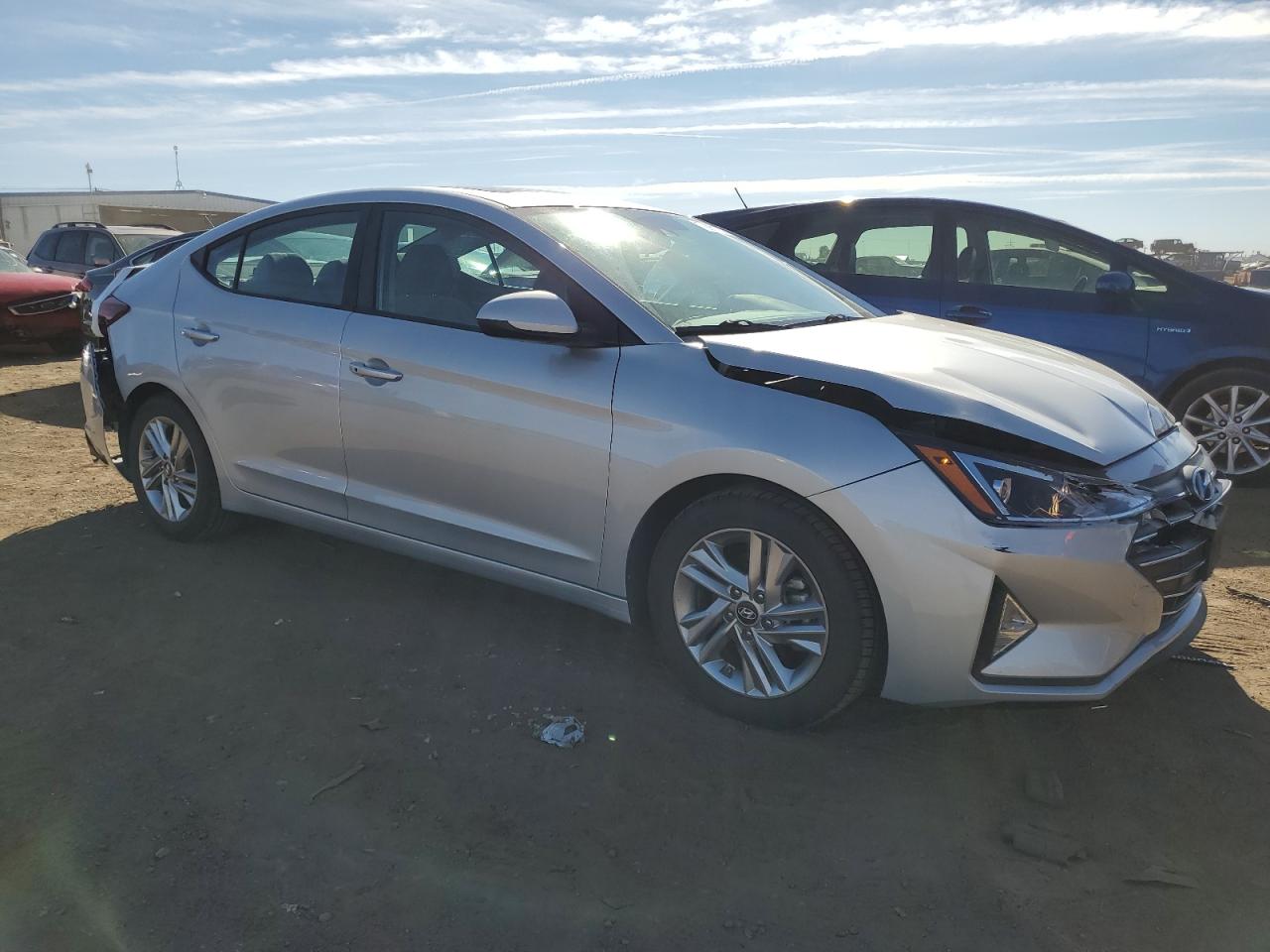 2019 Hyundai Elantra - Image 4