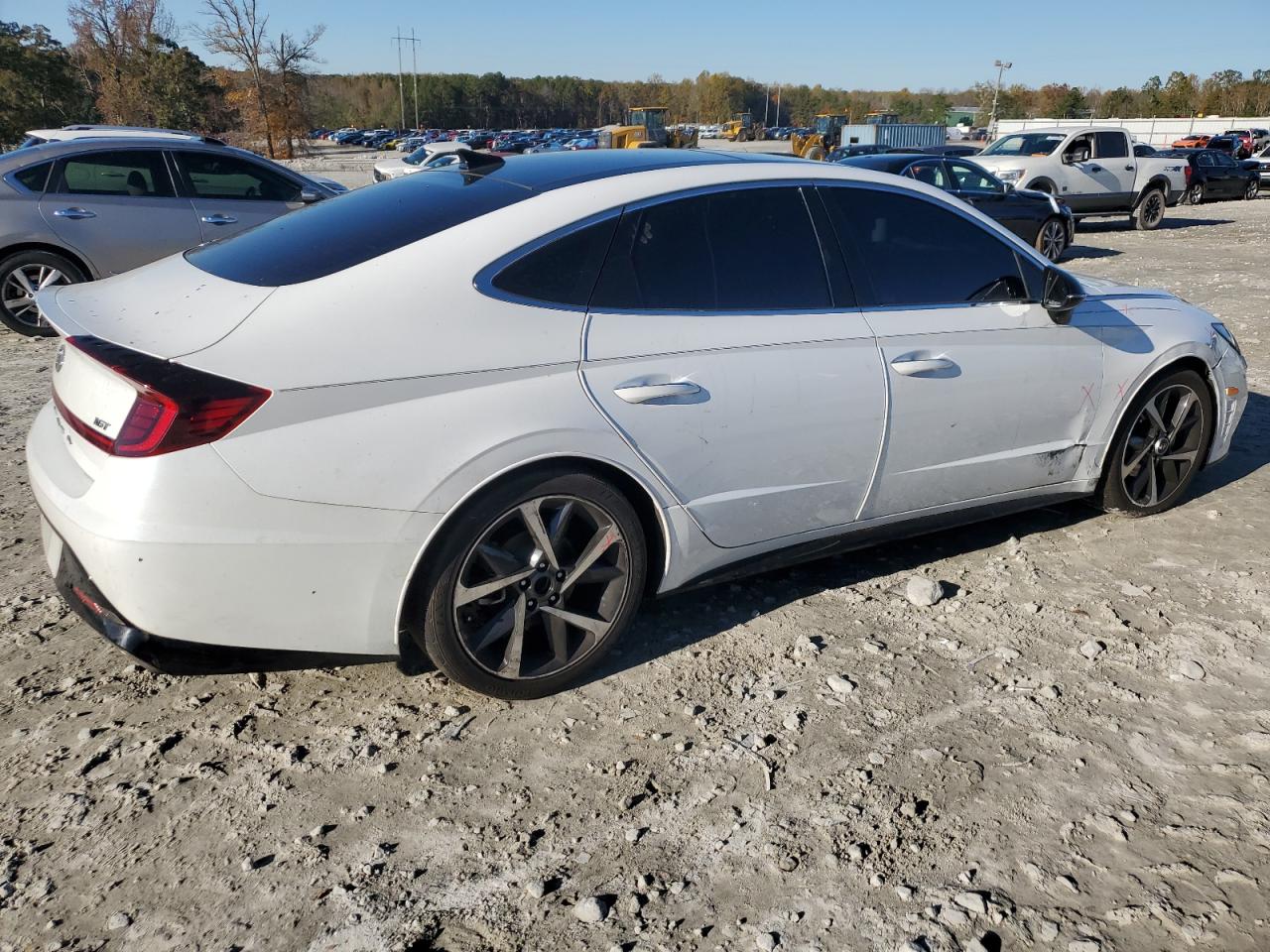 2021 Hyundai Sonata - Image 3