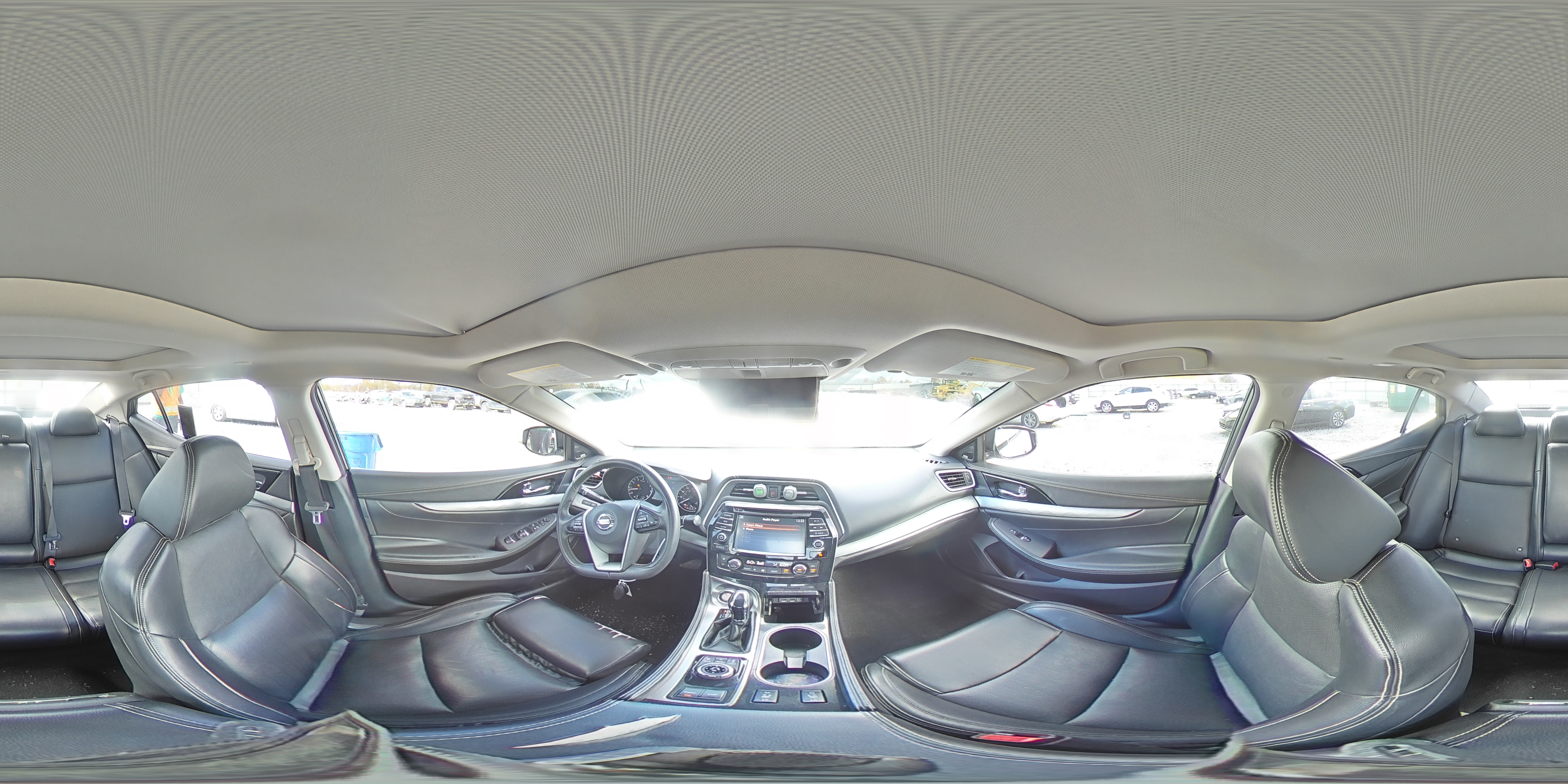 2018 Nissan Maxima - Image 13