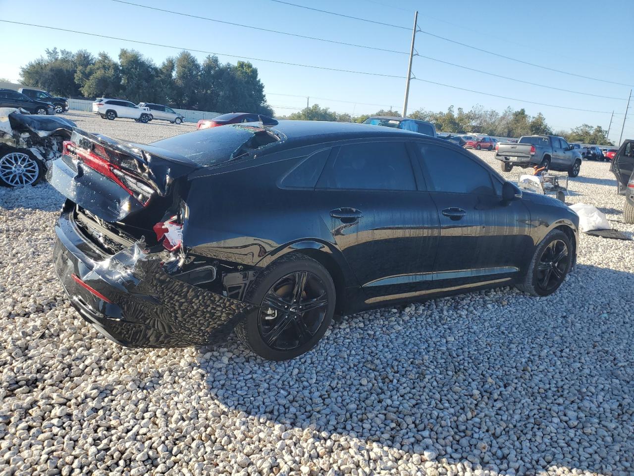 2024 Kia K5 - Image 3