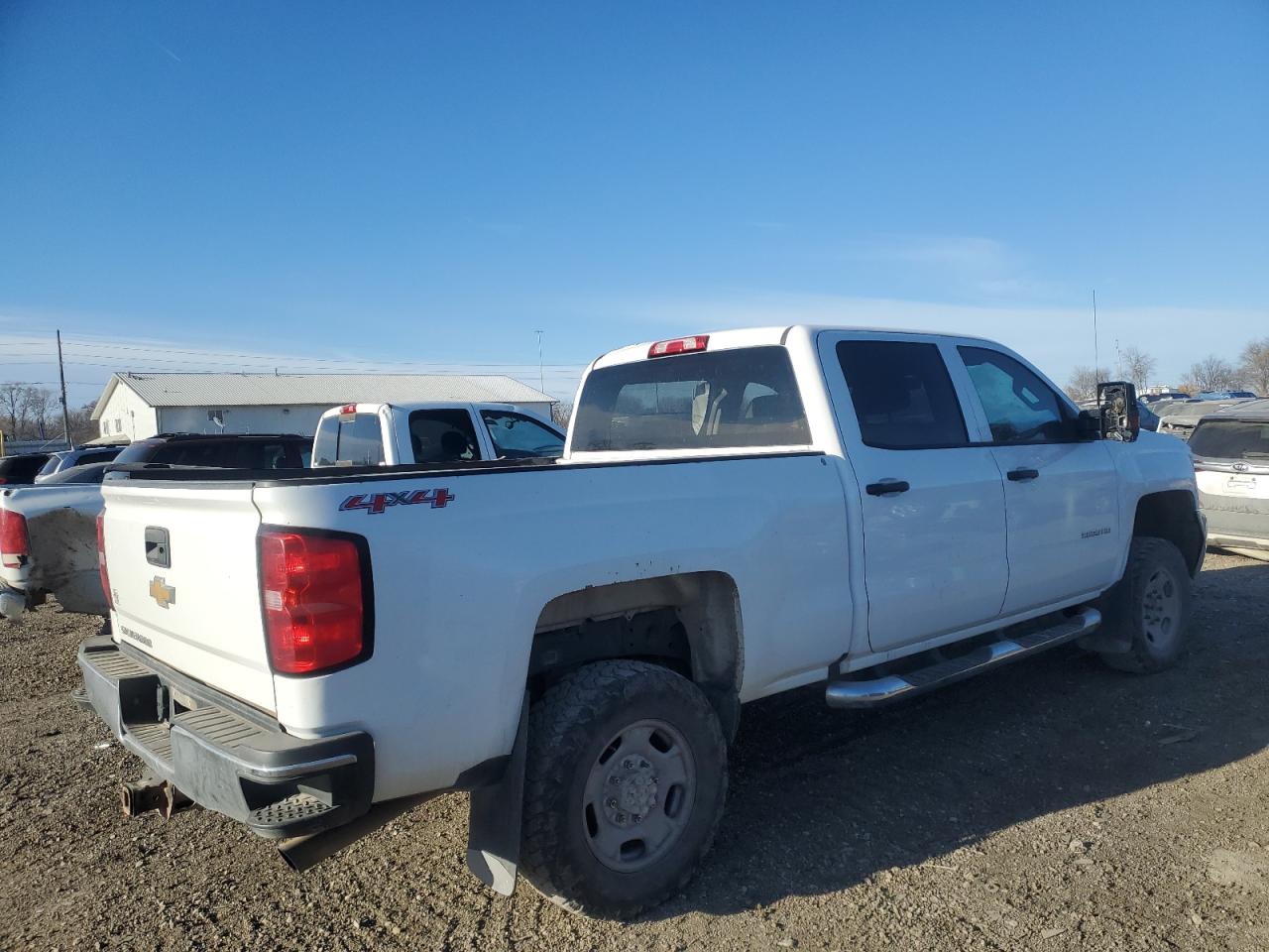 2016 Chevrolet Silverado - Image 3