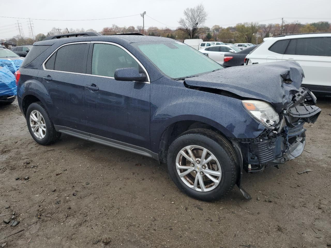 2017 Chevrolet Equinox - Image 4