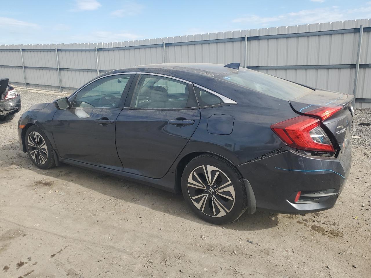 VIN 19XFC1F35GE020707 2016 HONDA CIVIC no.2