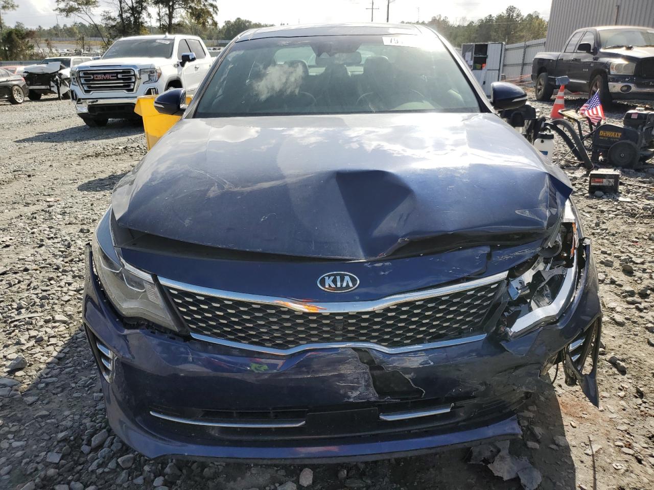 VIN 5XXGV4L26HG130203 2017 KIA OPTIMA no.5