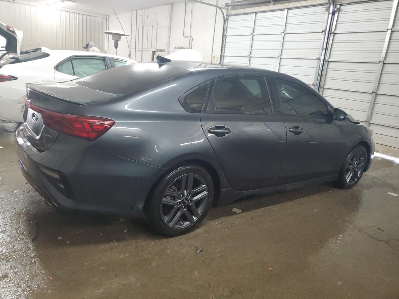 2021 Kia Forte - Image 3