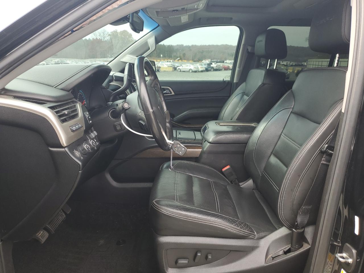 2018 GMC Yukon - Image 7