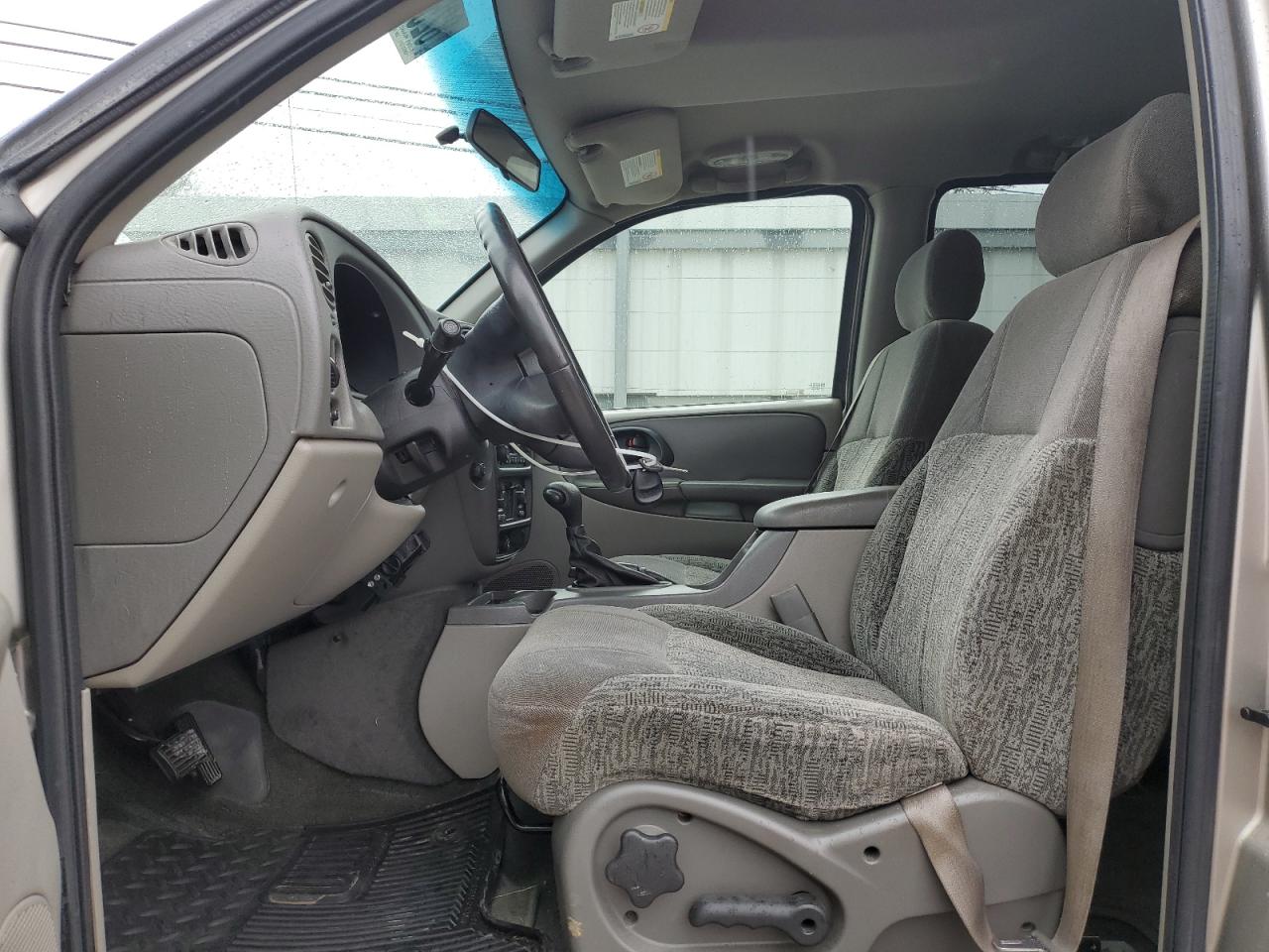 2002 Chevrolet TrailBlazer - Image 7