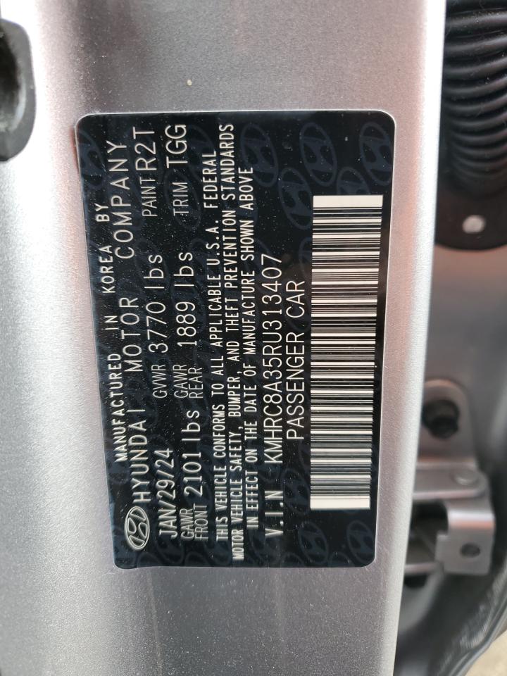 2024 Hyundai Venue - Image 14