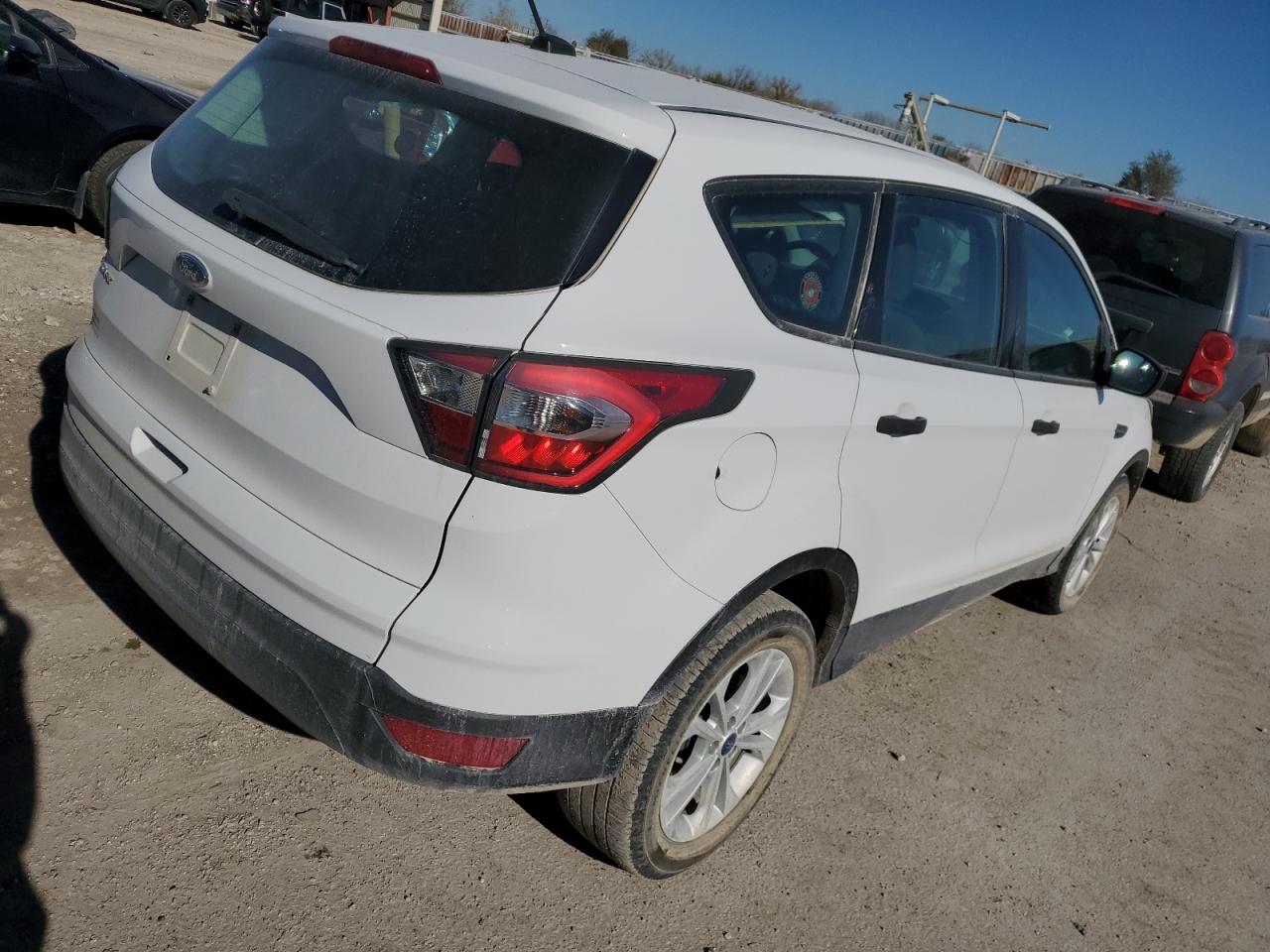 2017 Ford Escape - Image 3