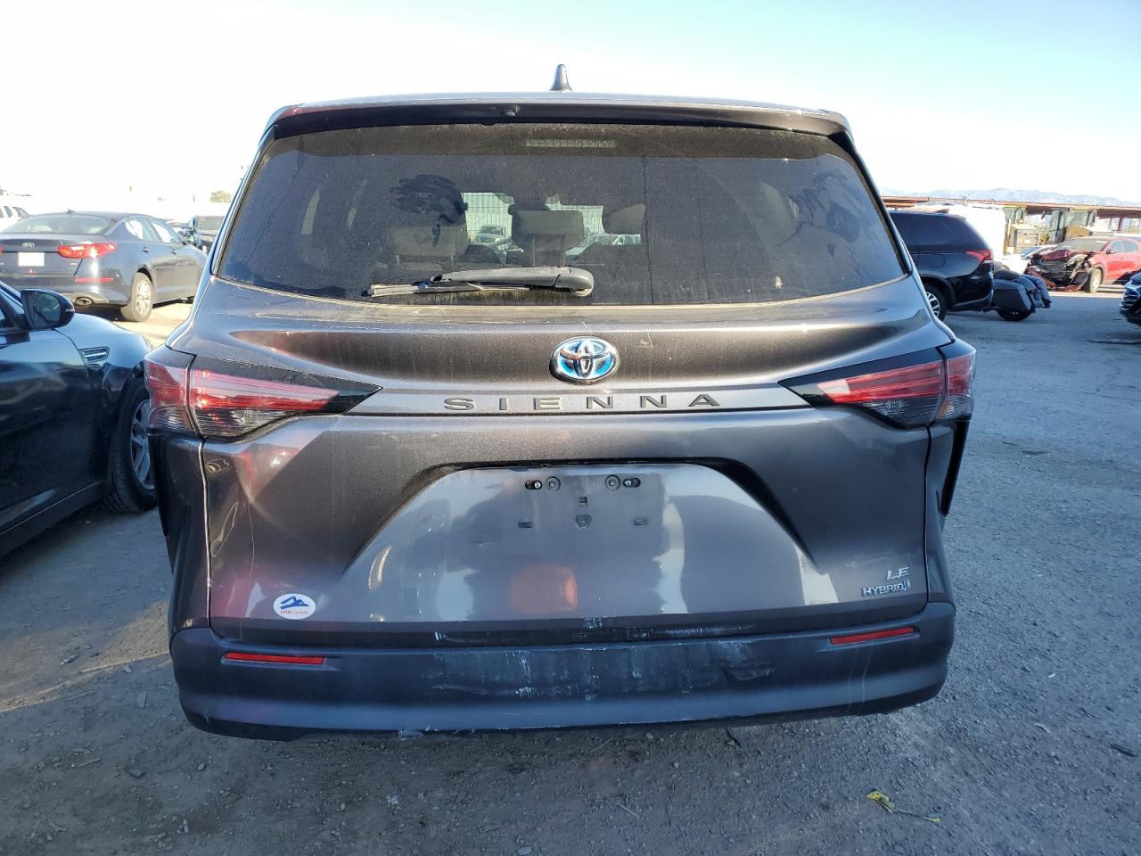 2021 Toyota Sienna - Image 6