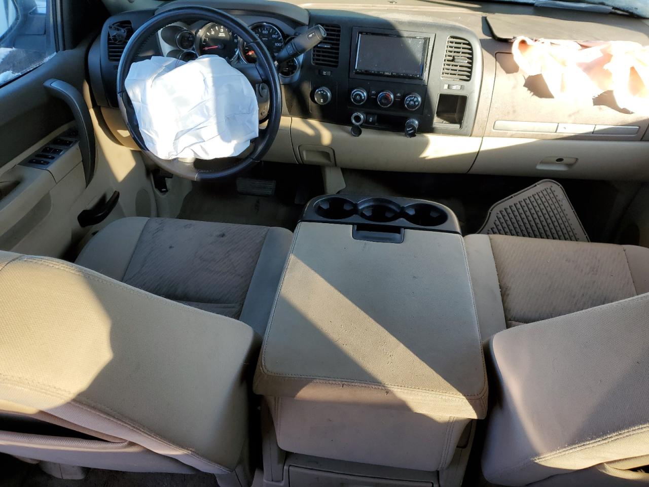 2014 Chevrolet Silverado - Image 8