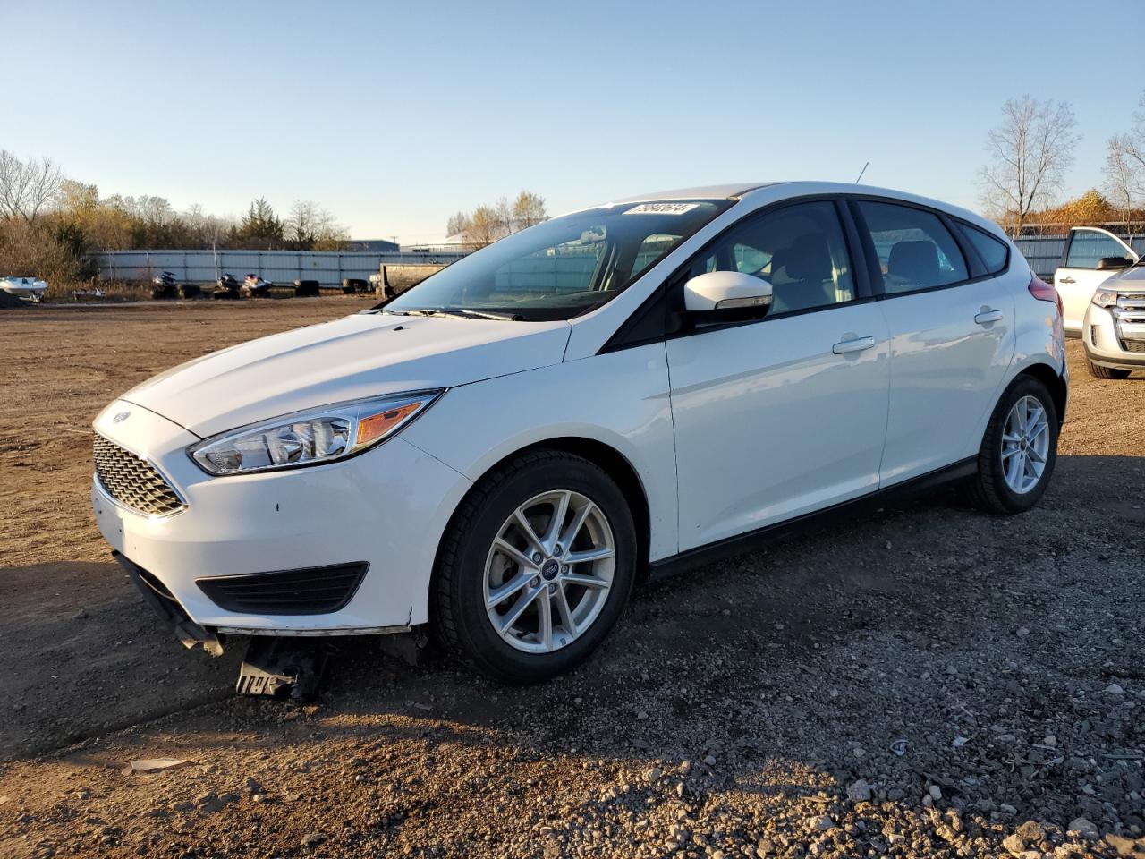 2015 Ford Focus Se VIN: 1FADP3K23FL242047 Lot: 79842674