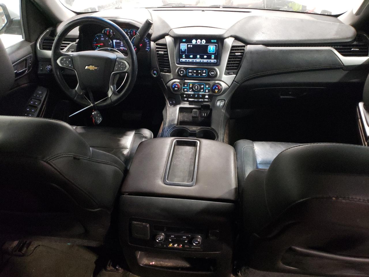 2015 Chevrolet Suburban - Image 8