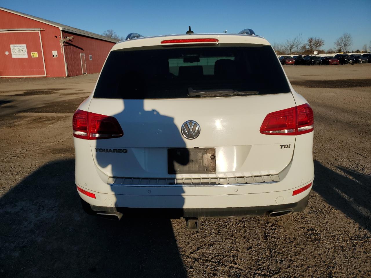 2014 Volkswagen Touareg - Image 6