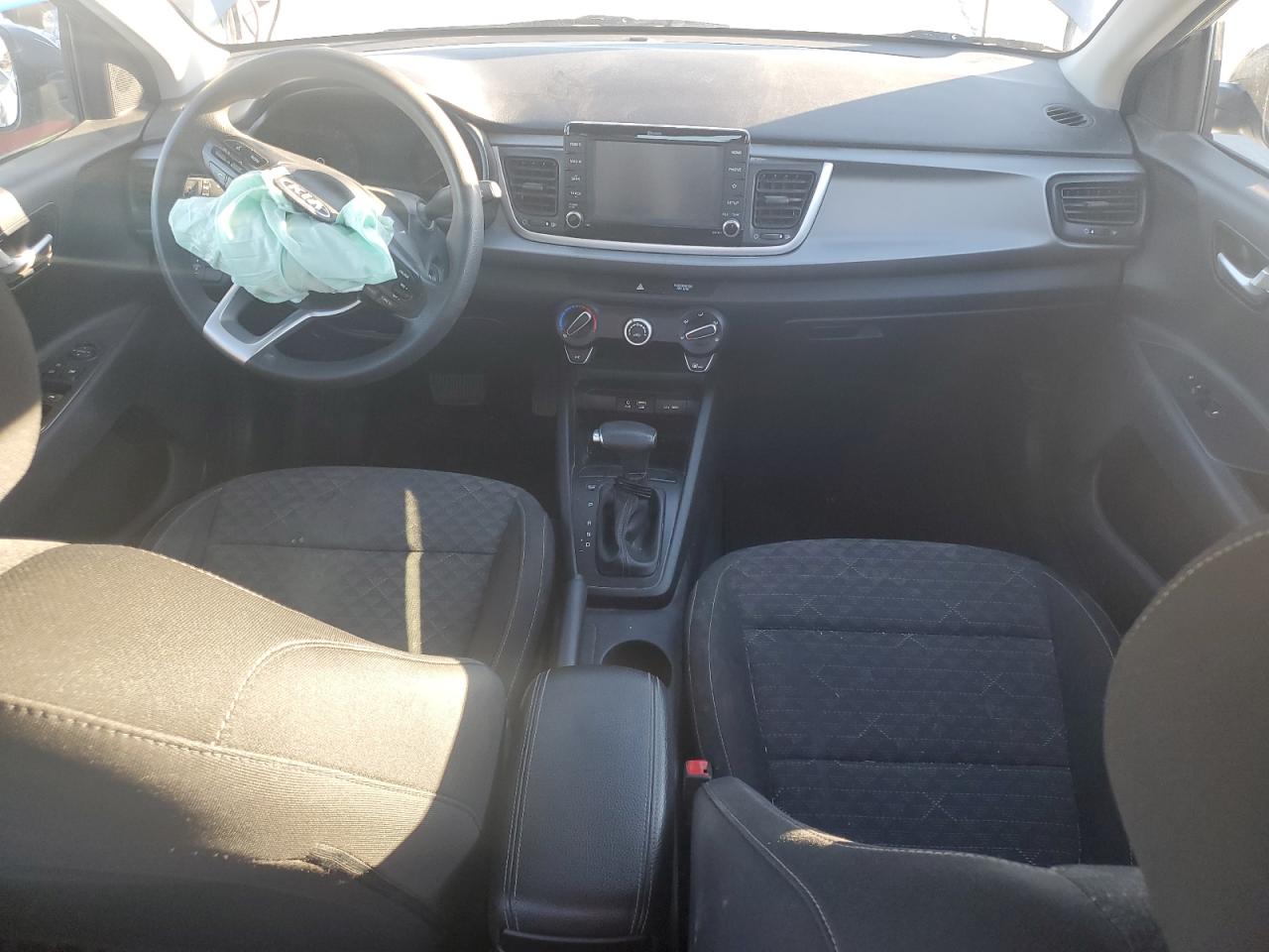 VIN 3KPA24AB3KE243303 2019 KIA RIO no.8