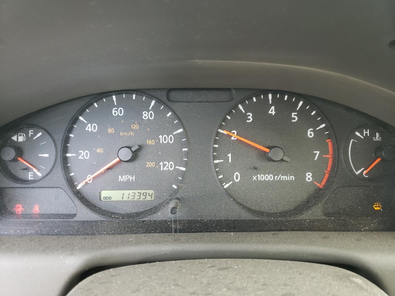 2004 Nissan Sentra - Image 9