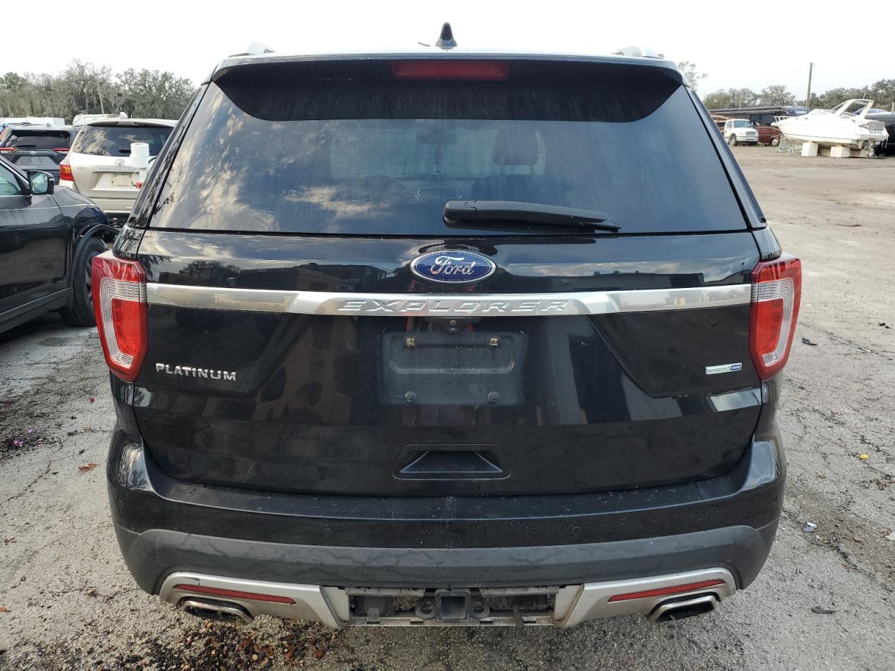 2016 Ford Explorer Platinum VIN: 1FM5K8HTXGGB92327 Lot: 76105304