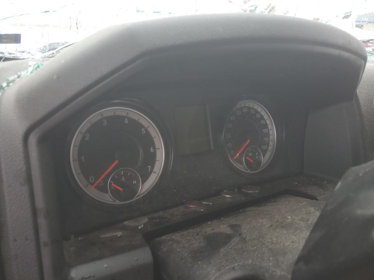 2021 RAM 1500 - Image 9