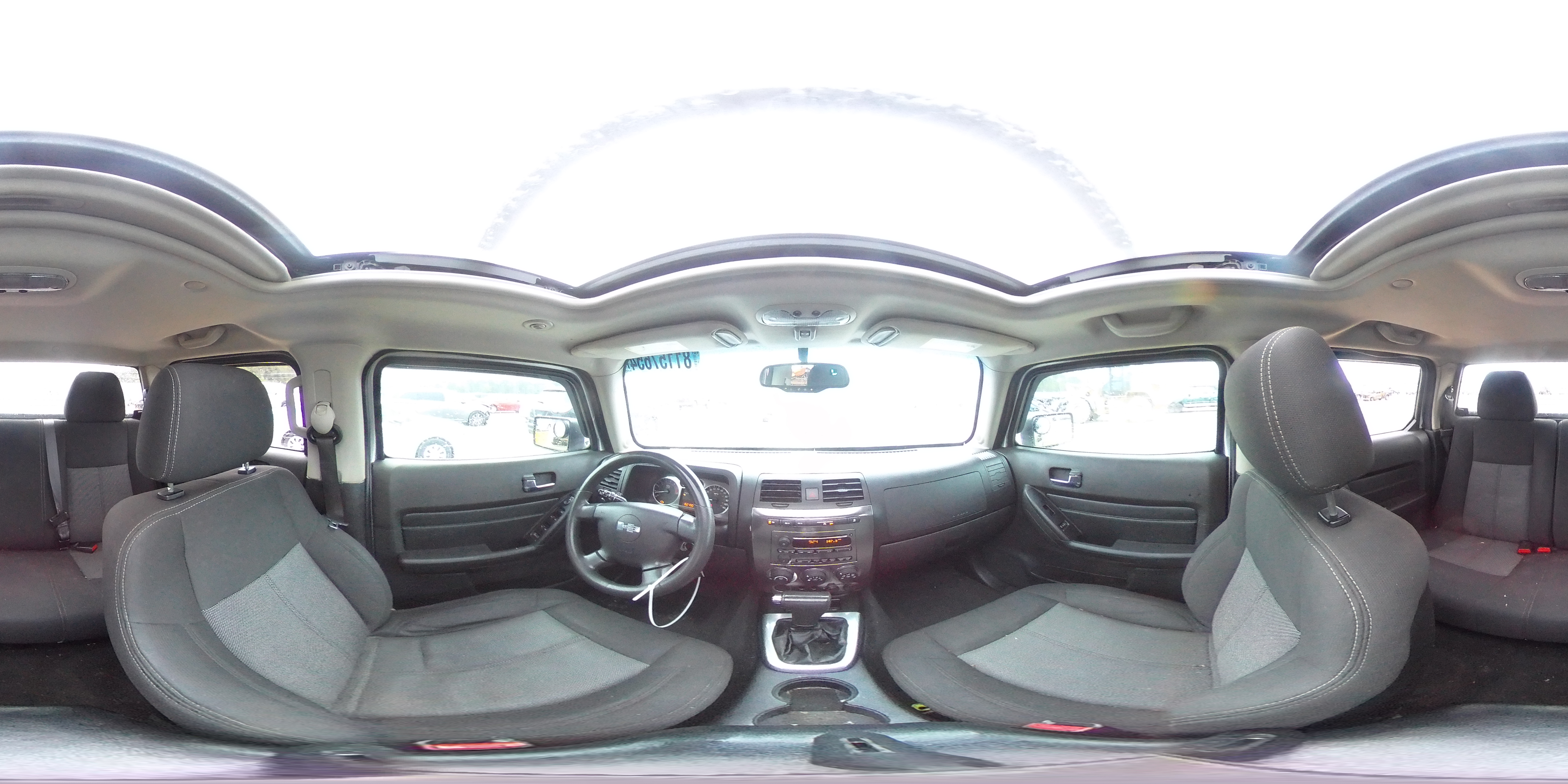 2010 Hummer H3 - Image 13