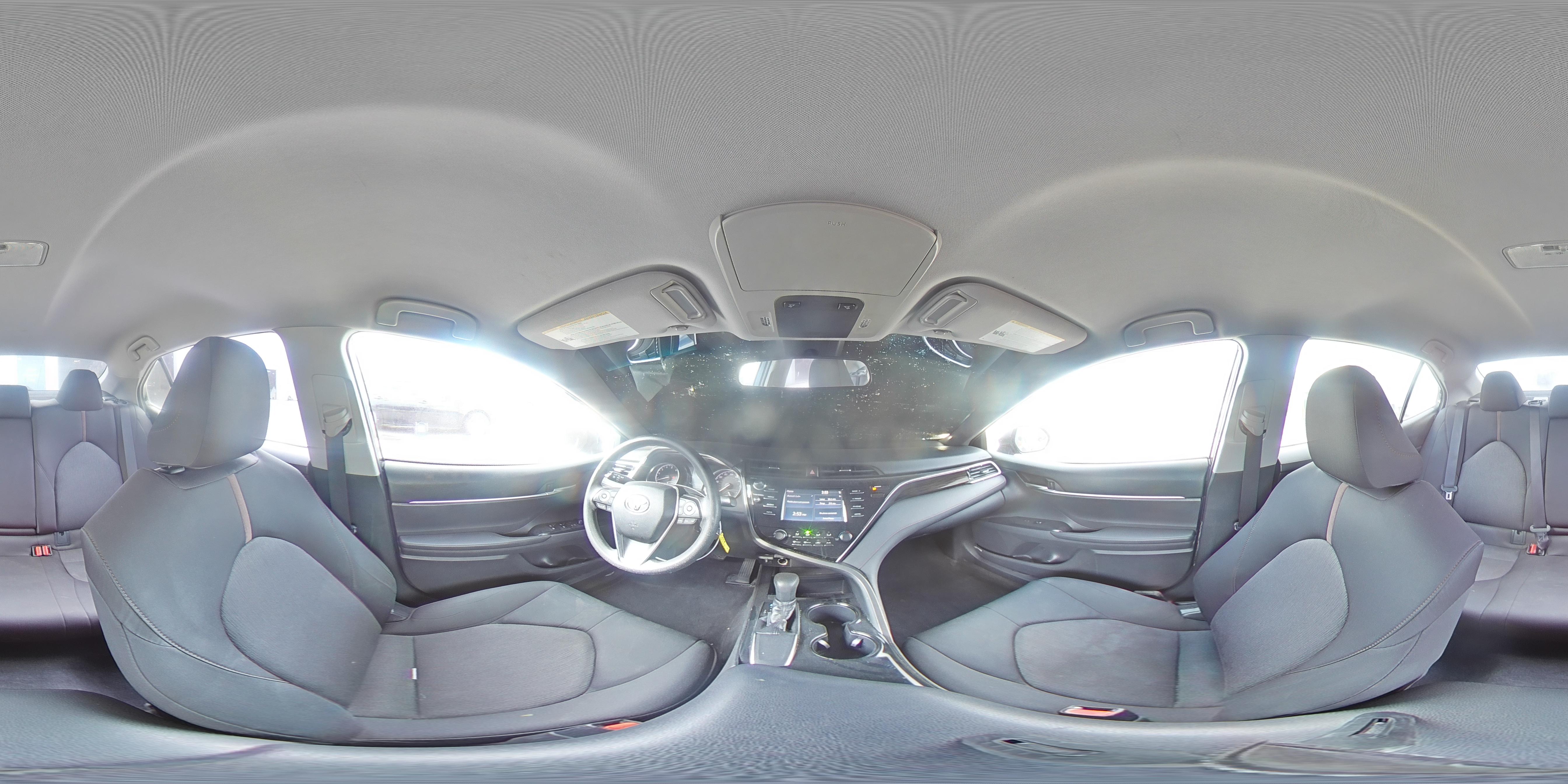 2018 Toyota Camry - Image 13