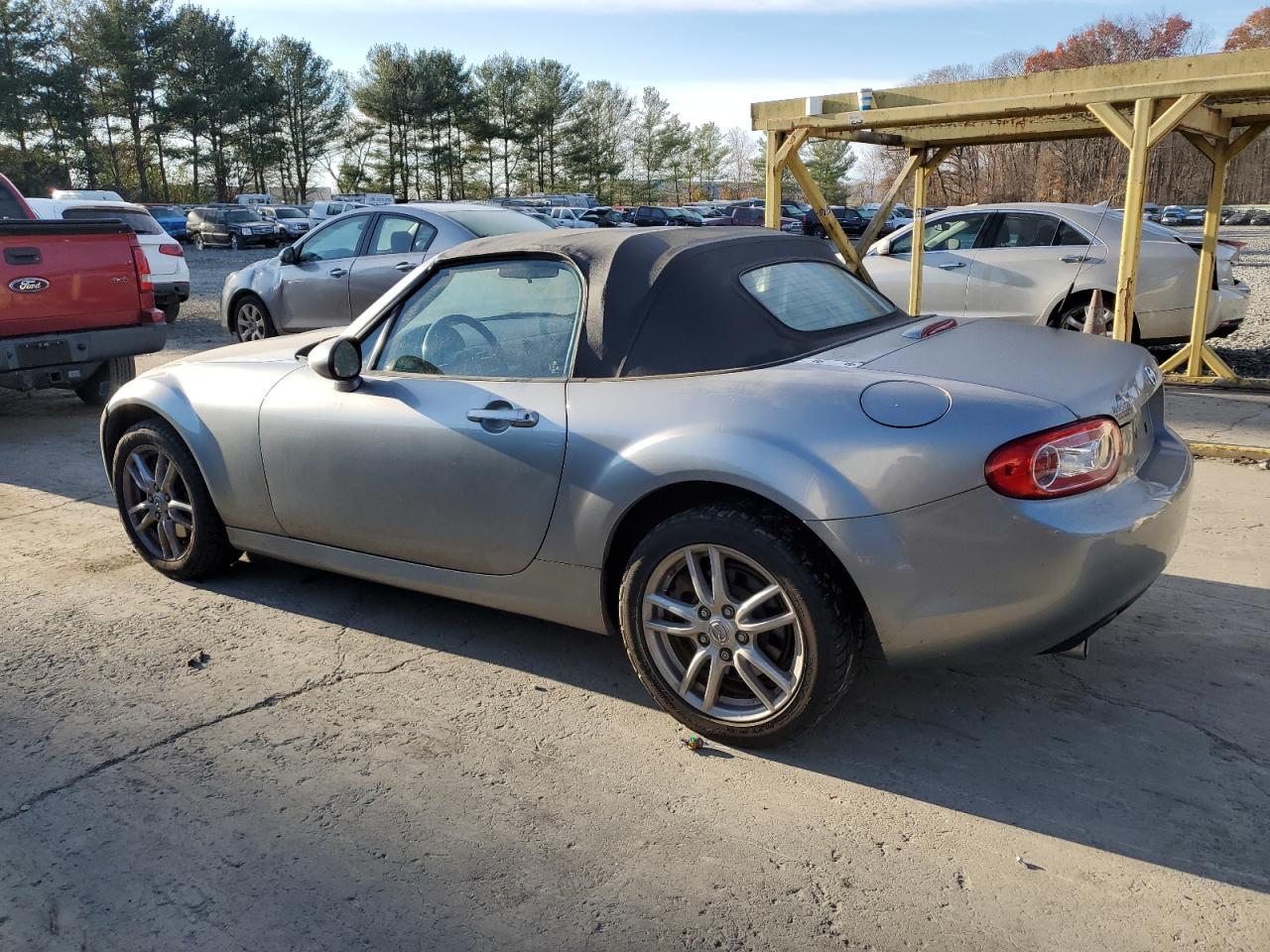 2010 Mazda MX-5 - Image 2