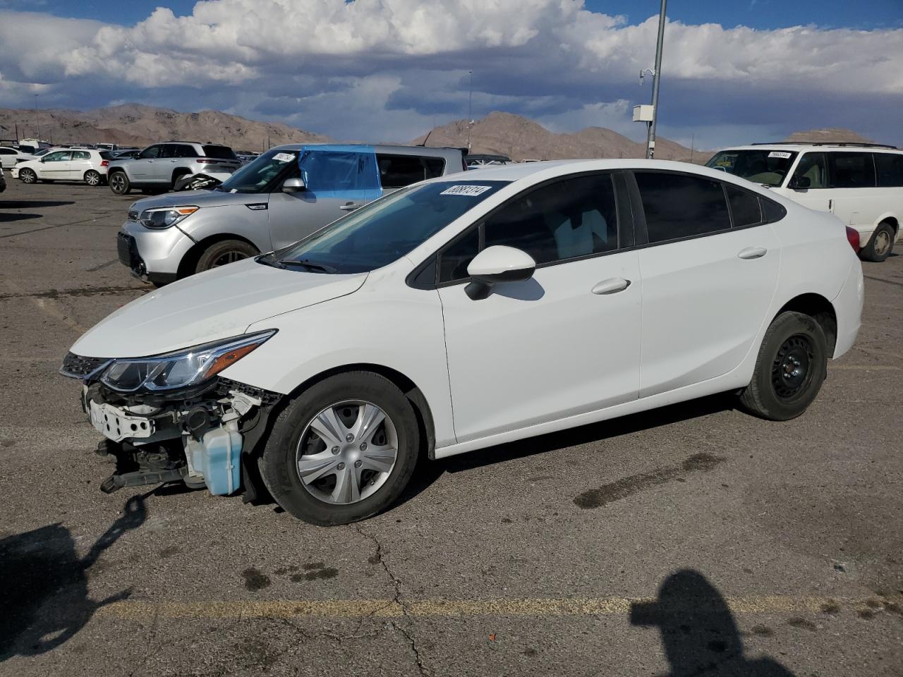 2018 Chevrolet Cruze Ls na sprzedaż w North Las Vegas, NV - Front End