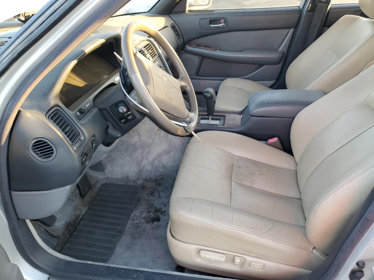 1991 Lexus Ls 400 VIN: JT8UF11E7M0085813 Lot: 80132324