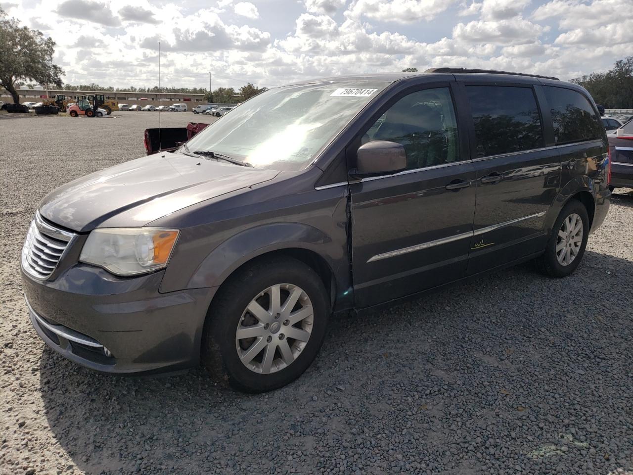 2016 Chrysler Town & Country - Image 1
