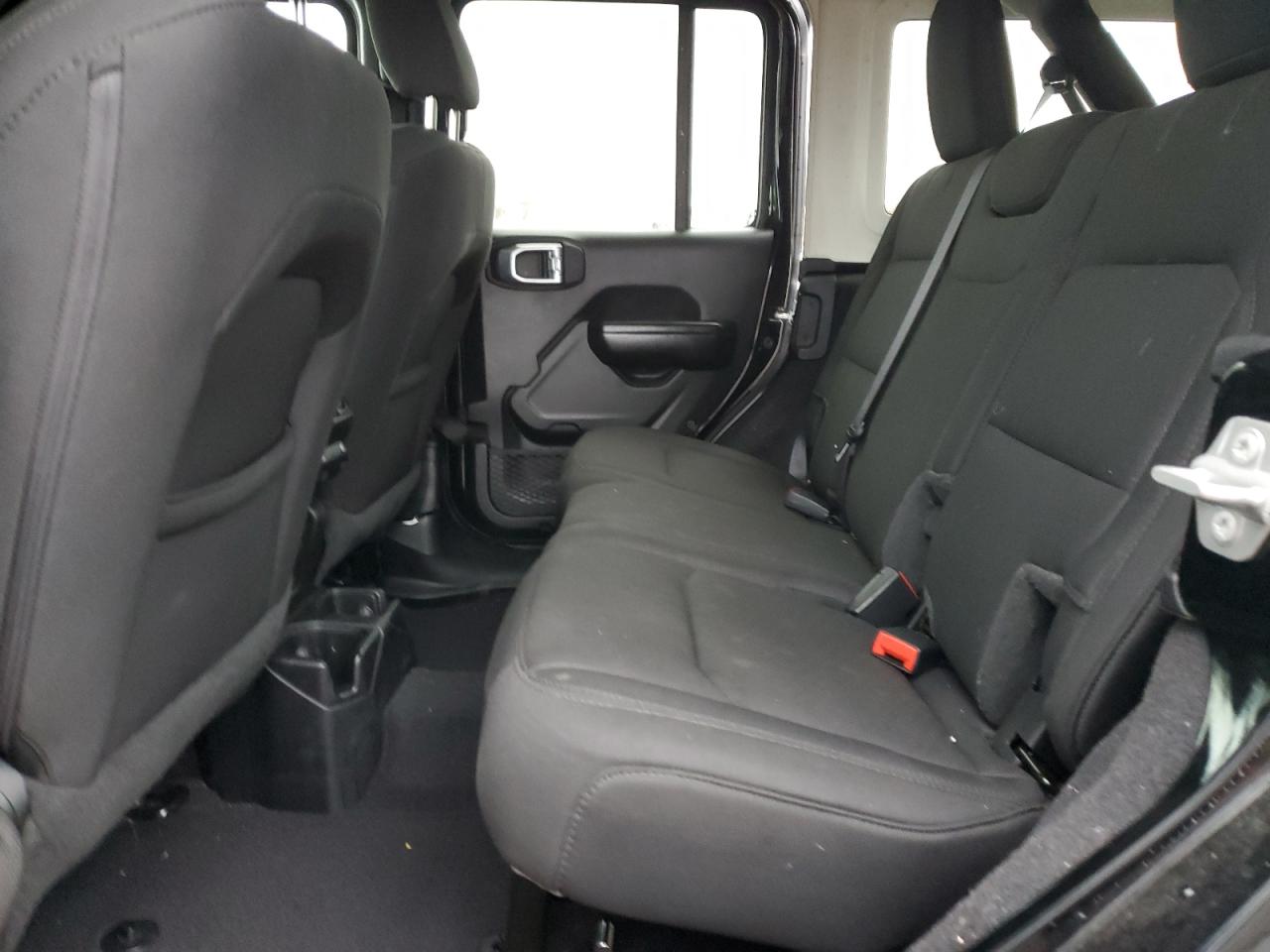 2021 Jeep Wrangler - Image 10