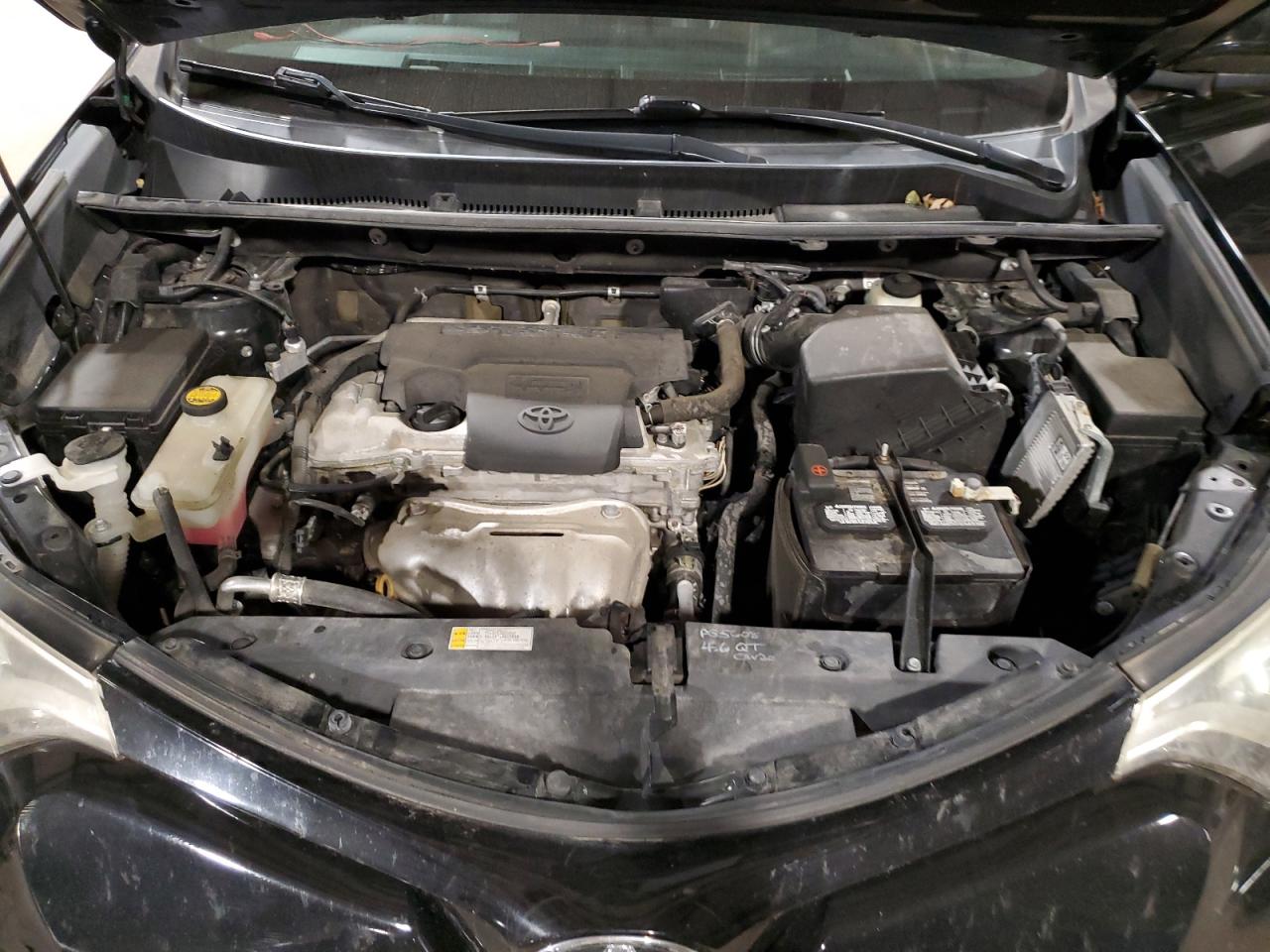 2016 Toyota RAV 4 - Image 12