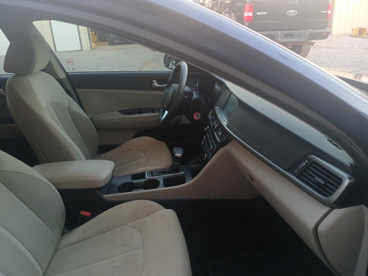 2018 Kia Optima - Image 5