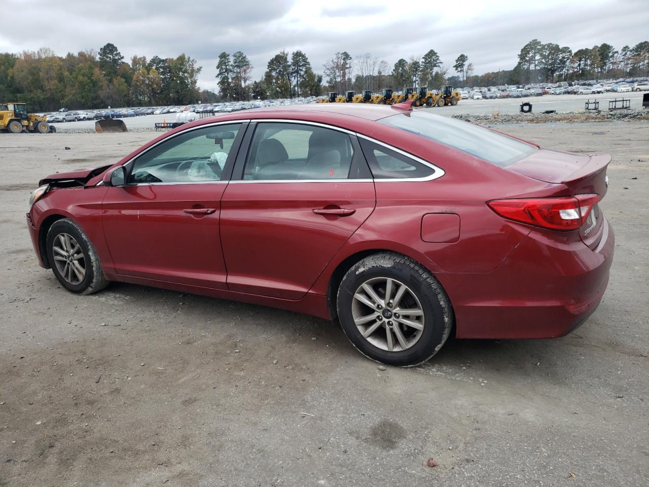 2015 Hyundai Sonata - Image 2