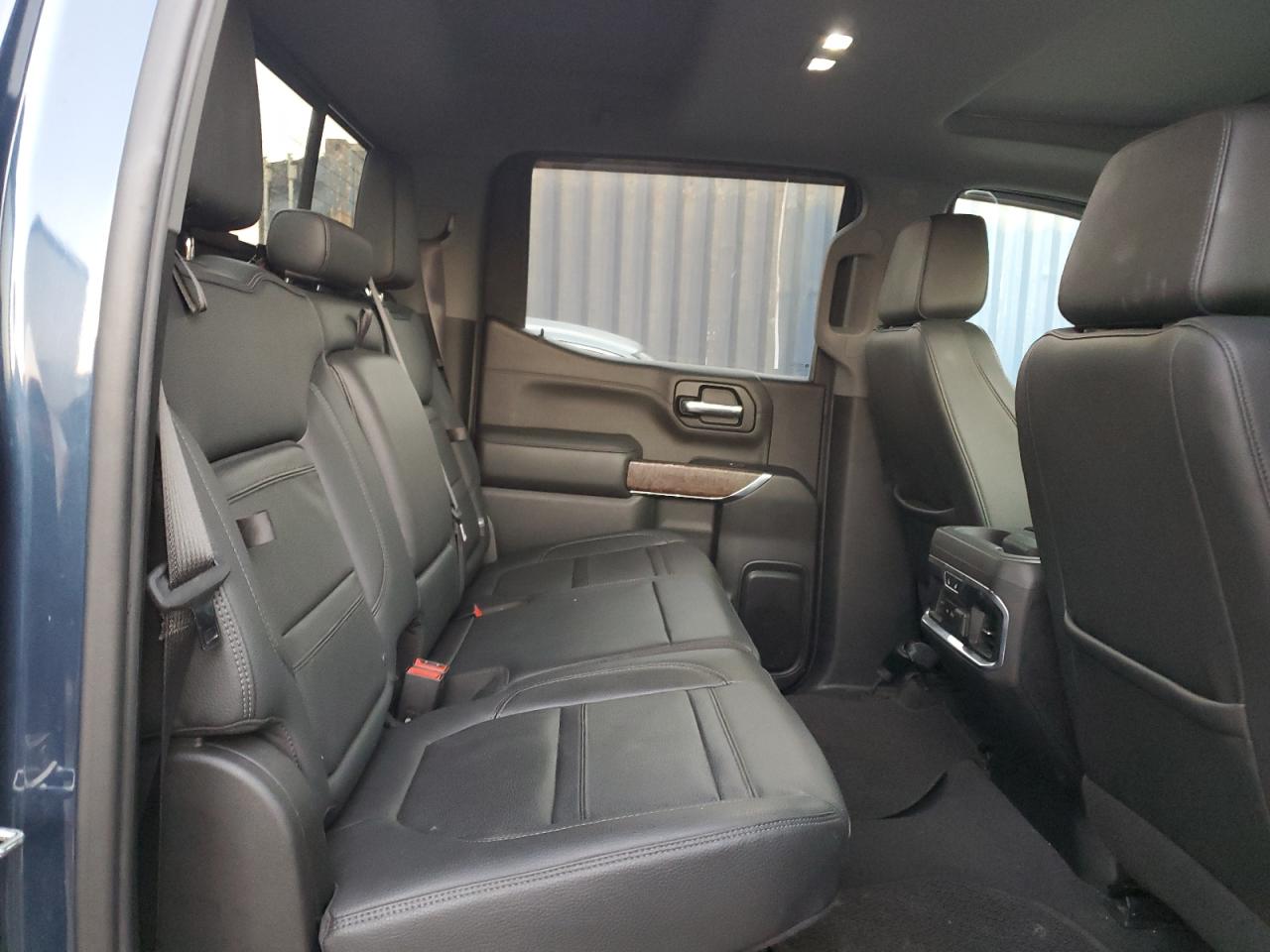 2020 GMC Sierra - Image 10