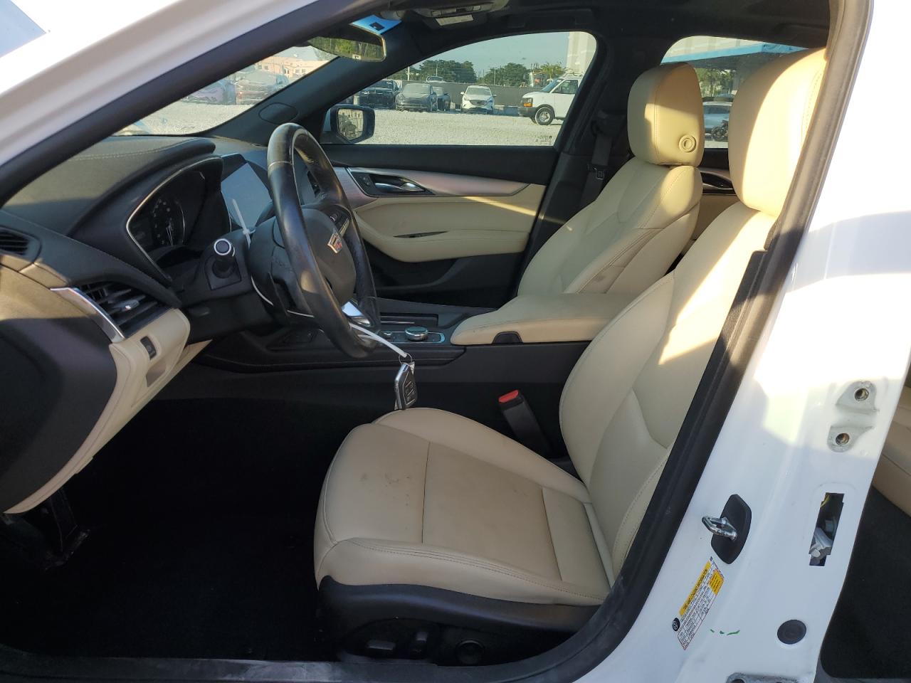 2021 Cadillac CT5 - Image 7