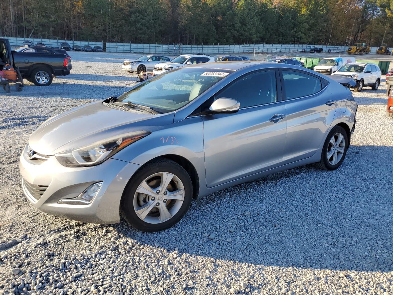 VIN 5NPDH4AE3GH738948 2016 HYUNDAI ELANTRA no.1