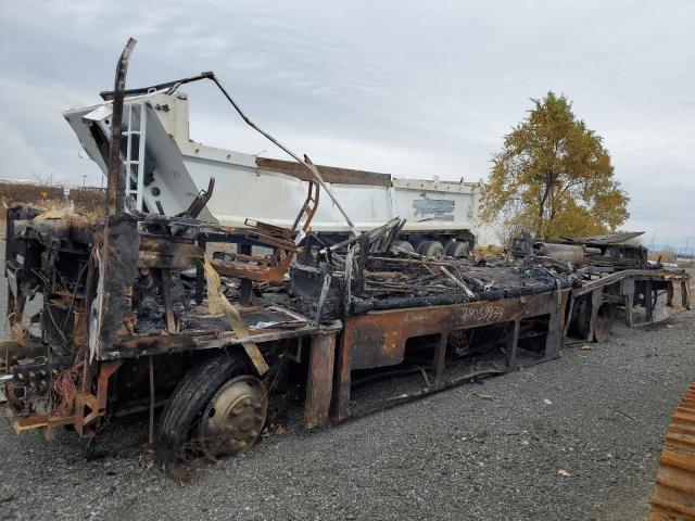 2003 WORKHORSE CUSTOM CHASSIS MOTORHOME CHASSIS W22