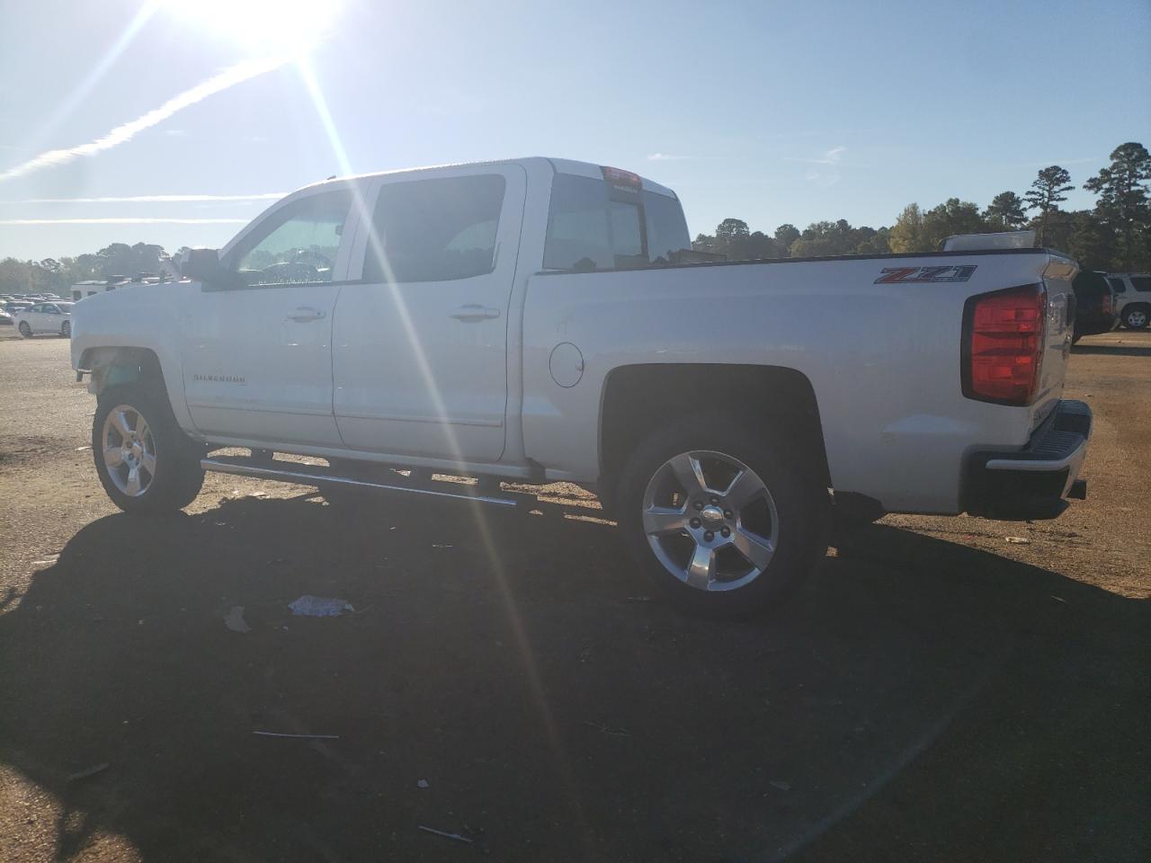 2016 Chevrolet Silverado - Image 2