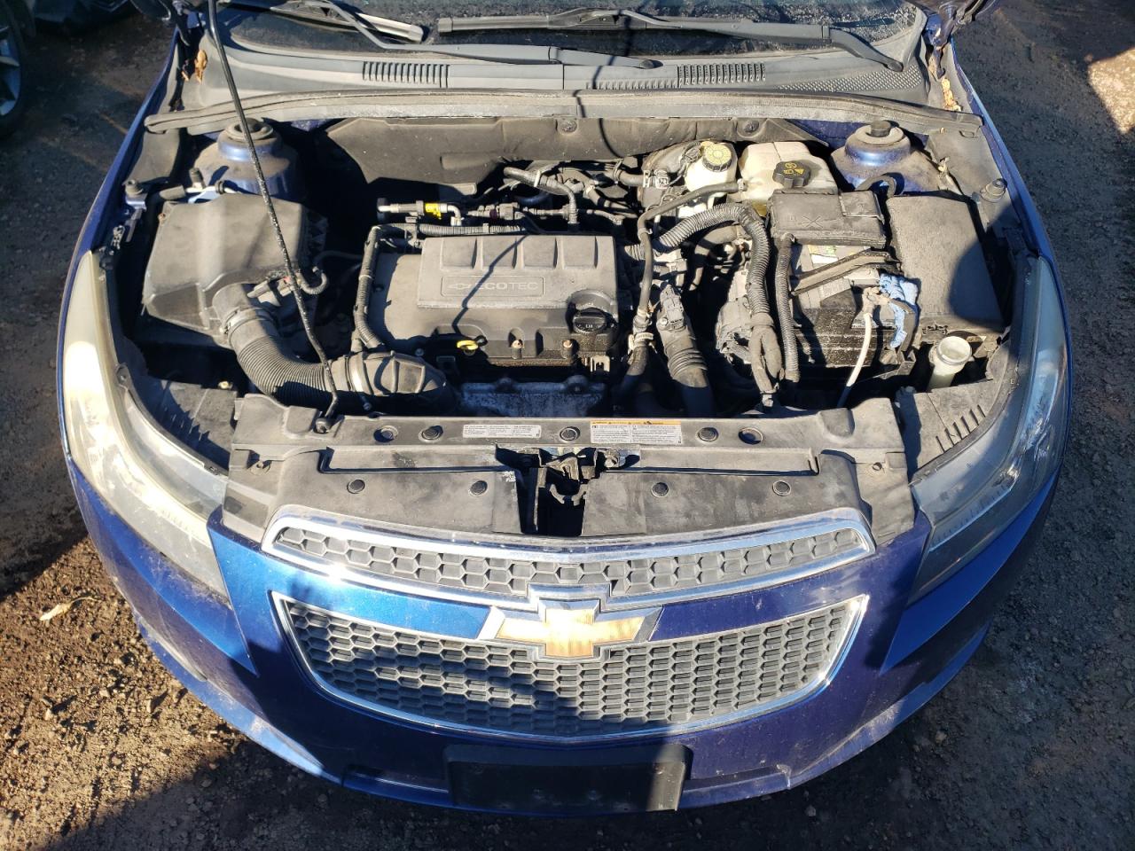 2013 Chevrolet Cruze - Image 11