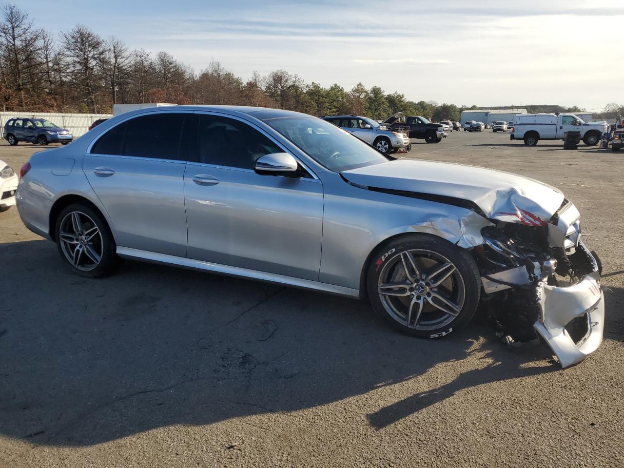 VIN WDDZF4KBXKA641946 2019 MERCEDES-BENZ E-CLASS no.4