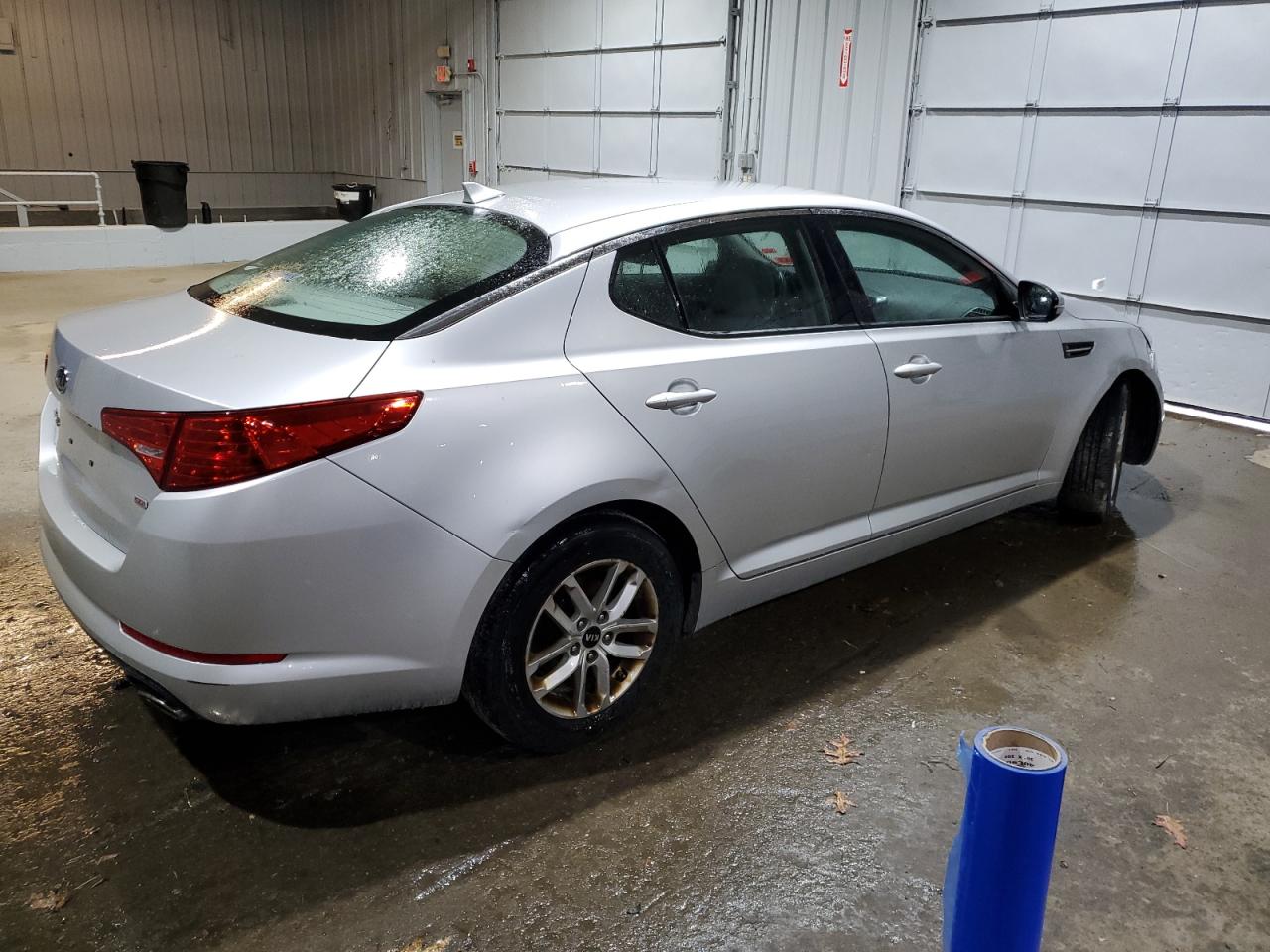 2011 Kia Optima Lx VIN: KNAGM4A7XB5174912 Lot: 81690114