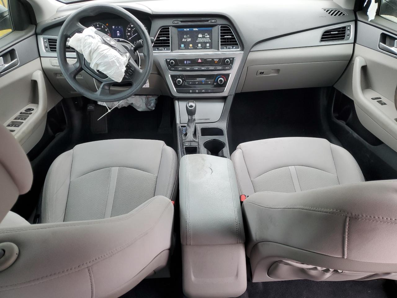 2017 Hyundai Sonata - Image 8