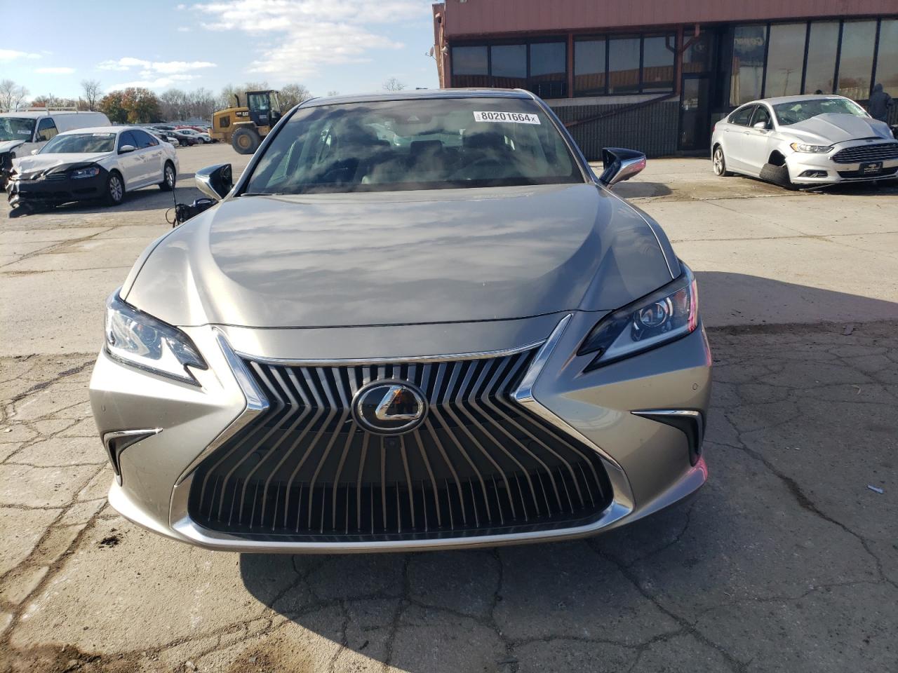 2020 Lexus ES - Image 5
